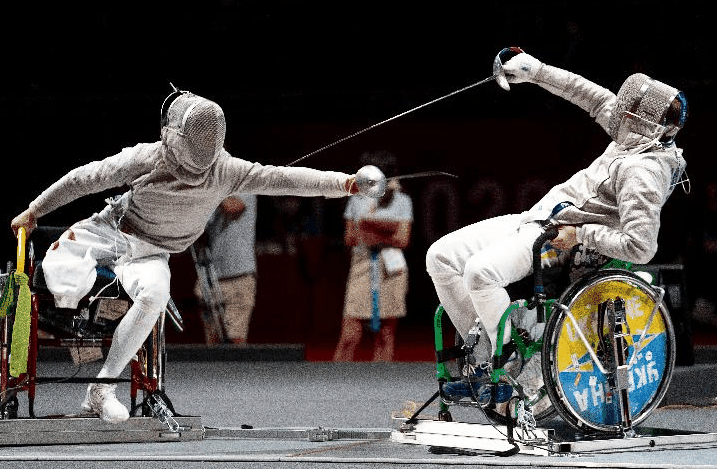 两个奥运同样精彩！走进残奥看辅具——轮椅击剑