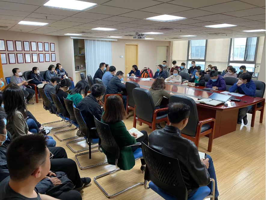 图为学习活动现场